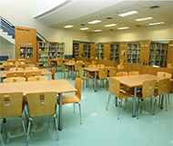 泰国西那瓦大学
