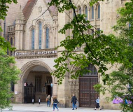英国曼彻斯特大学