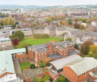 英国埃克塞特大学