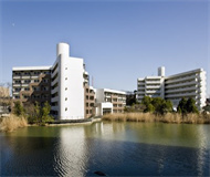 日本大阪大学