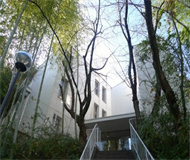 日本大阪大学