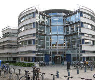 英国剑桥大学
