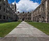 加拿大多伦多大学